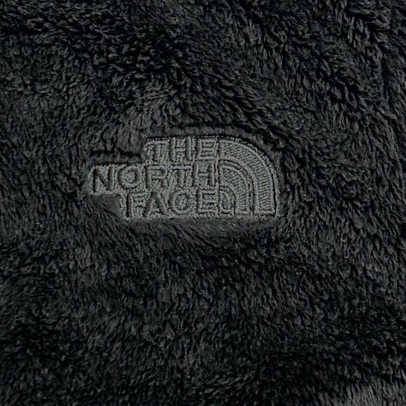 The North Face Osito 1/4 Zip Pullover Fleece - Picture 4 of 10